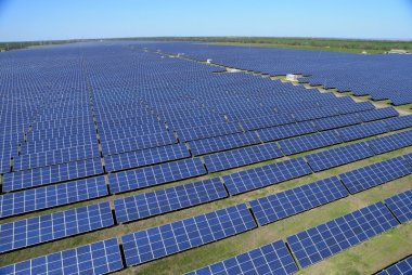 Фотографія ТОП сонячних електростанцій України за потужністю